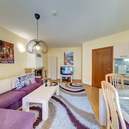 1bd View Retreat In With Fireplace By Flat Mаnager *